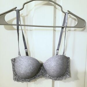 Convertible Elegant Gray Lace Trim Bra